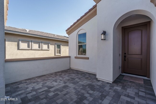 Building Photo - 20607 W Rancho Dr