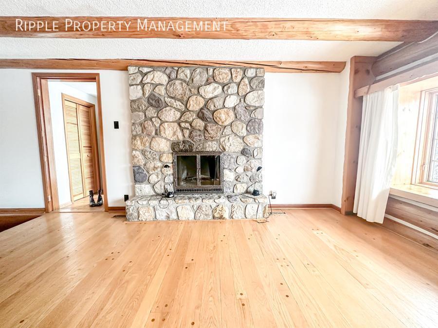 Primary Photo - UNIQUE INCREDIBLE 2 BEDS/ 2 BATHS HOUSE WI...