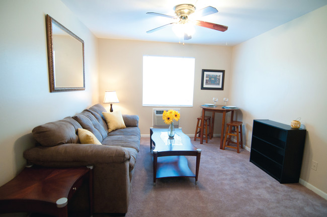 Building Photo - Collegewood- All One Bedroom