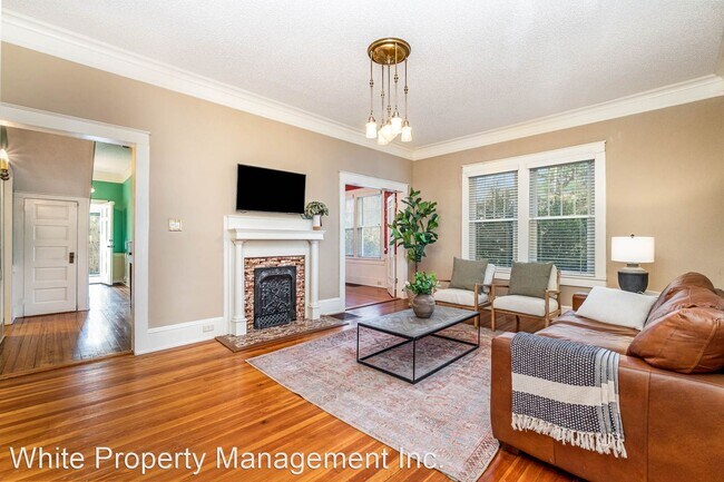 Foto del edificio - 4 br, 2 bath House - 37 W Woodrow Ave
