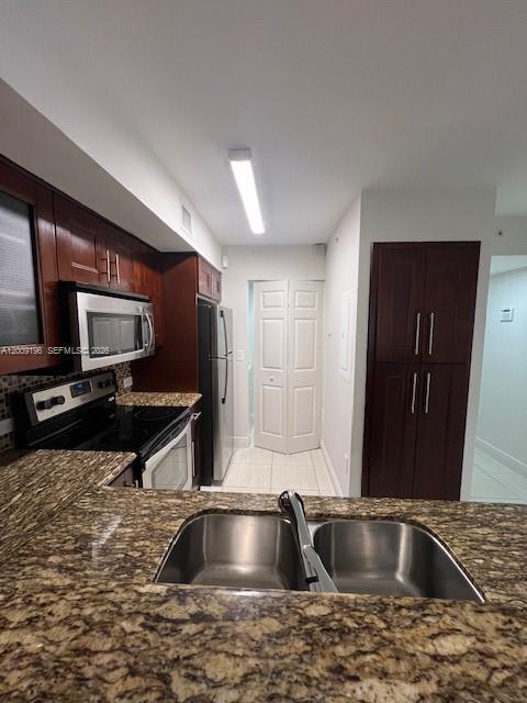 Foto del edificio - 520 SW 111th Ave