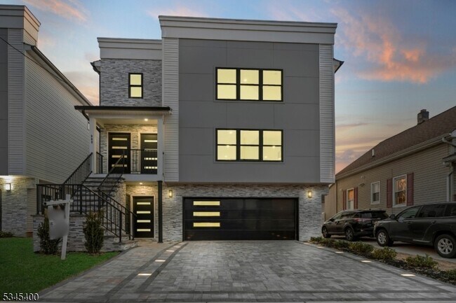 Foto del edificio - 908 S Park St