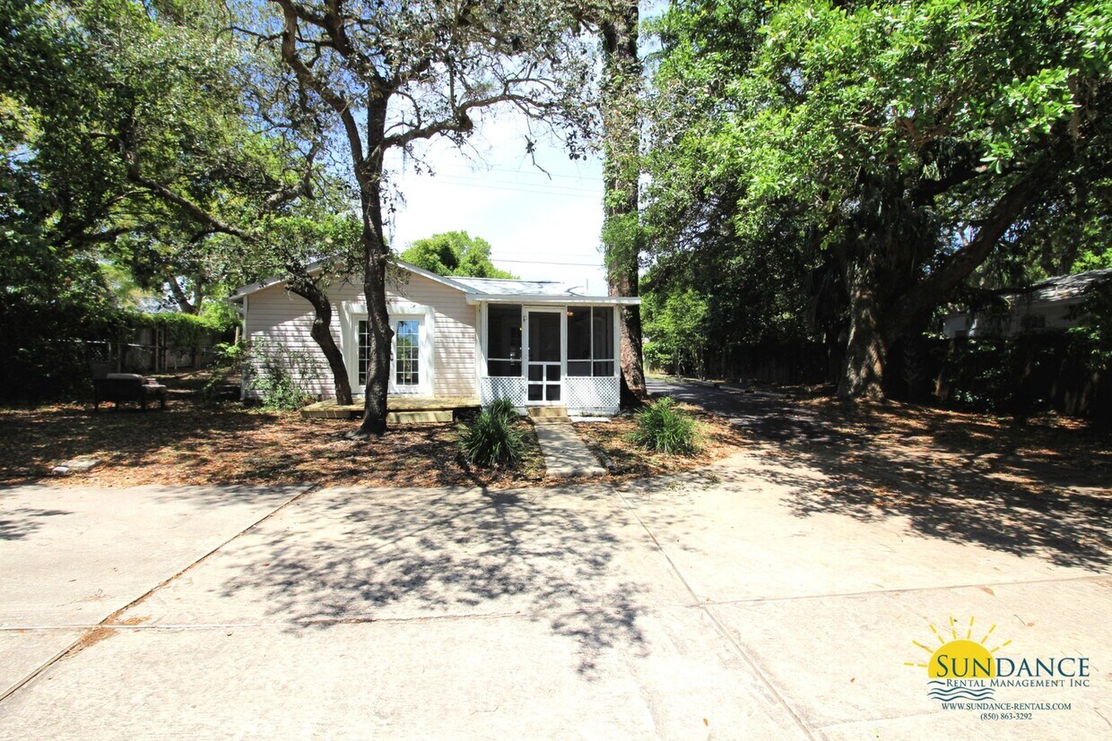 1559 US98, Mary Esther, FL 32569 House Rental in Mary Esther, FL