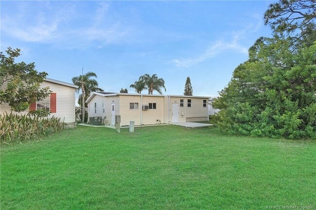 Foto del edificio - 7073 SE Birchwood Ln