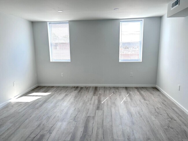 Building Photo - 1721 Mifflin St