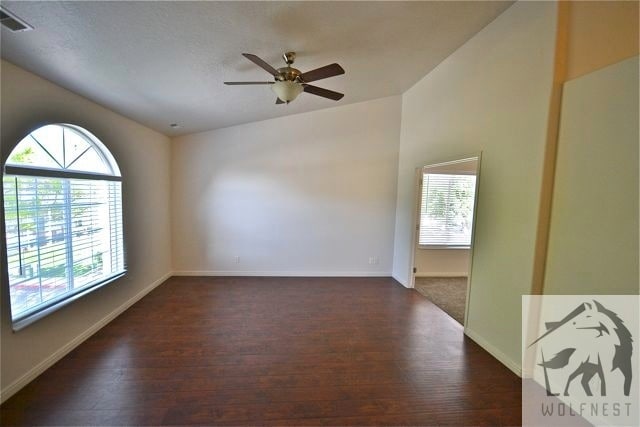 Building Photo - 3854 S Mitchell Cove