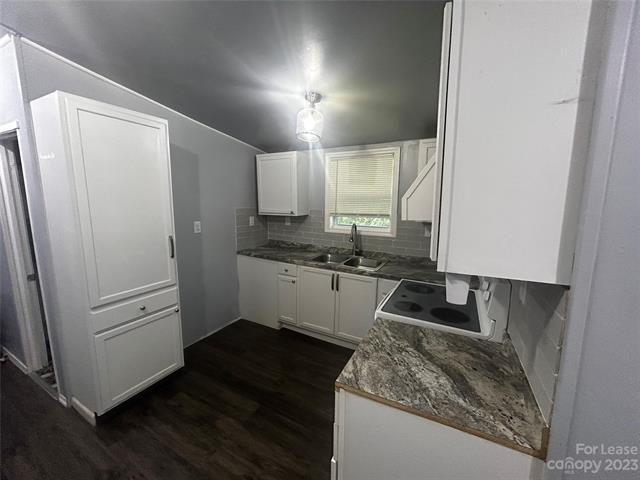 Foto del edificio - 517 Sylvia St