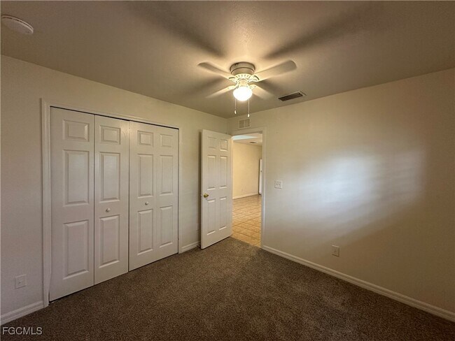 Foto del edificio - 4529 21st St SW