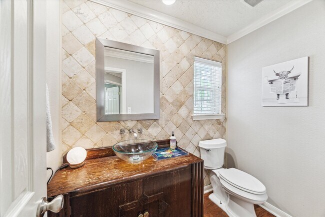 Foto del edificio - 3106 Redwood Lodge Dr
