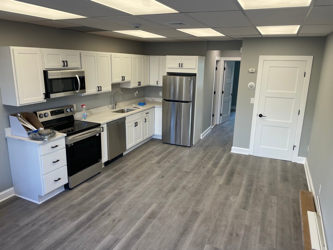 Foto principal - 127 Tunxis Hill Rd