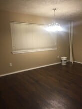Building Photo - 714 Brookford Dr