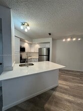 Building Photo - 3390 Pinewalk Dr N