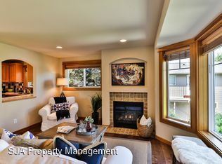 Foto del edificio - 2 br, 2.5 bath House - 919 NW 52nd St. #C