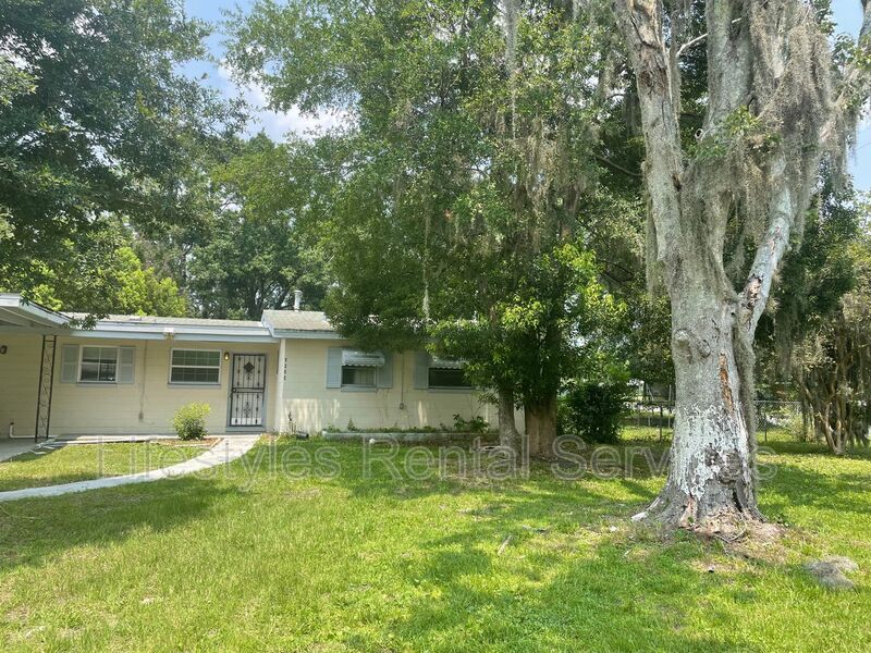 Primary Photo - 9305 Devonshire Blvd