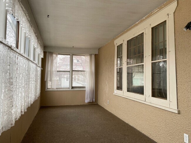 Building Photo - 4 br, 1 bath House - 1531 3rd Avenue North