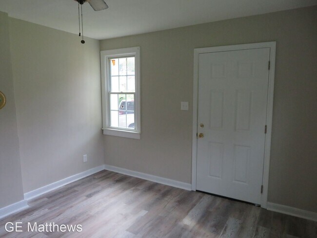 Building Photo - 1 br, 1 bath House - 913 Priam Street