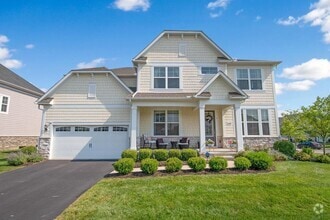 Building Photo - 10339 Ivy Chase