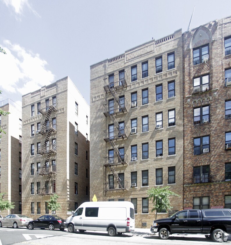 Building Photo - Marie Apartments