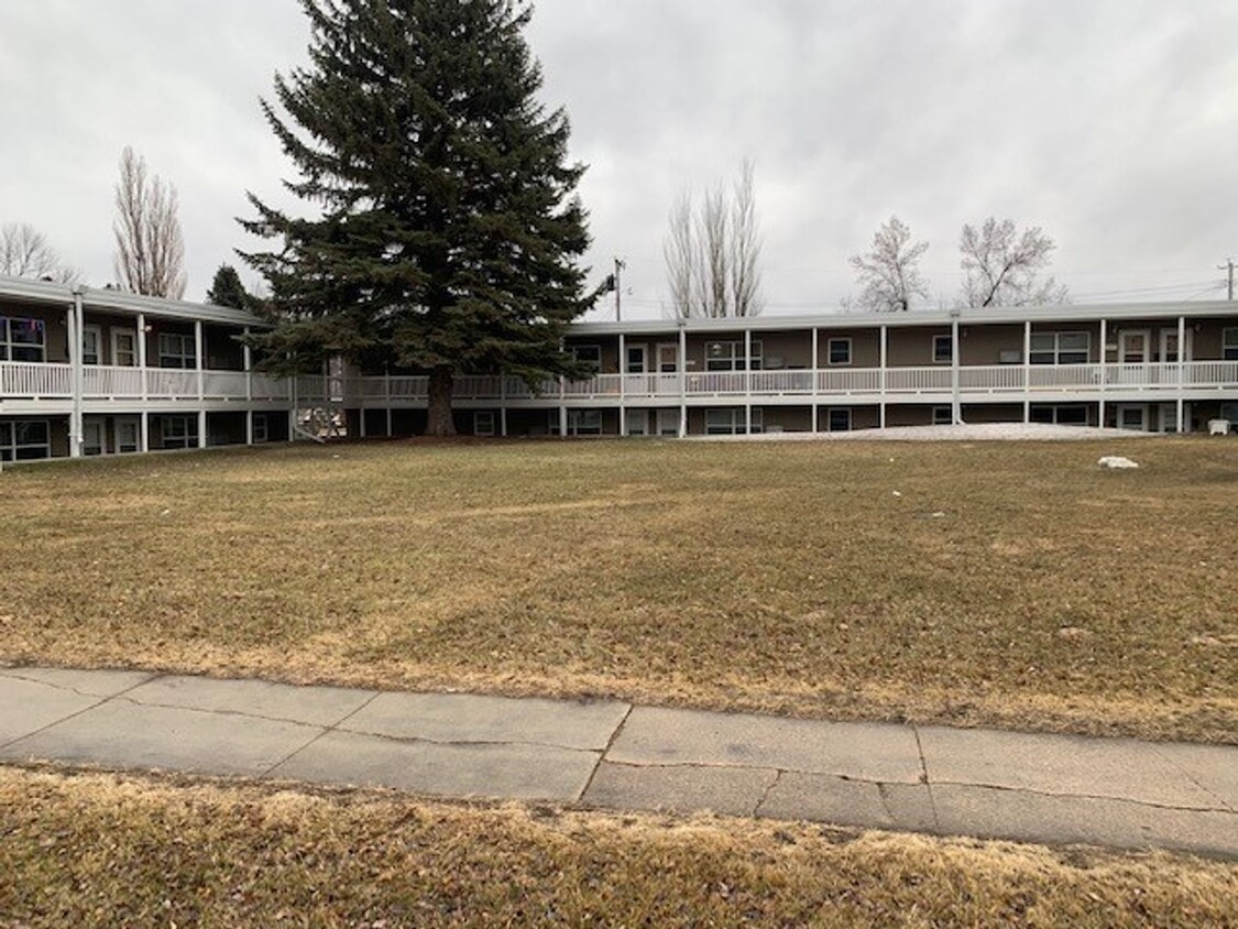 Building Photo - CAMPBELL