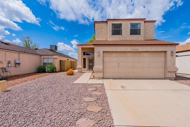 Building Photo - Move In Ready! Three Bedrooms in NW Valley!