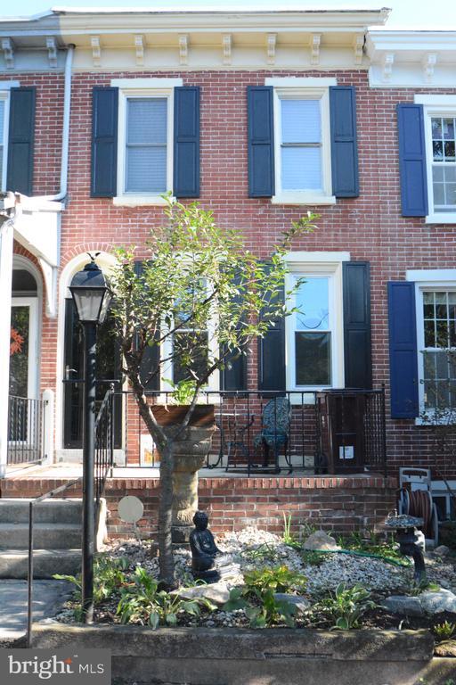 Primary Photo - 1807 Lovering Ave