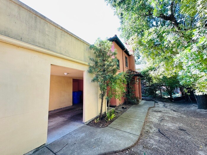 Primary Photo - Townhome