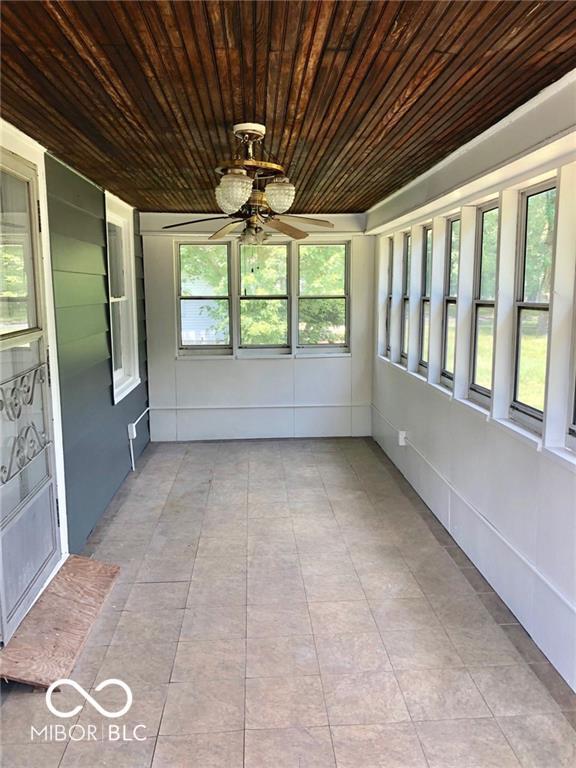 Foto del edificio - 3854 S Sherman Dr