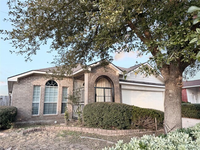 Foto del edificio - 13810 Audra Ln