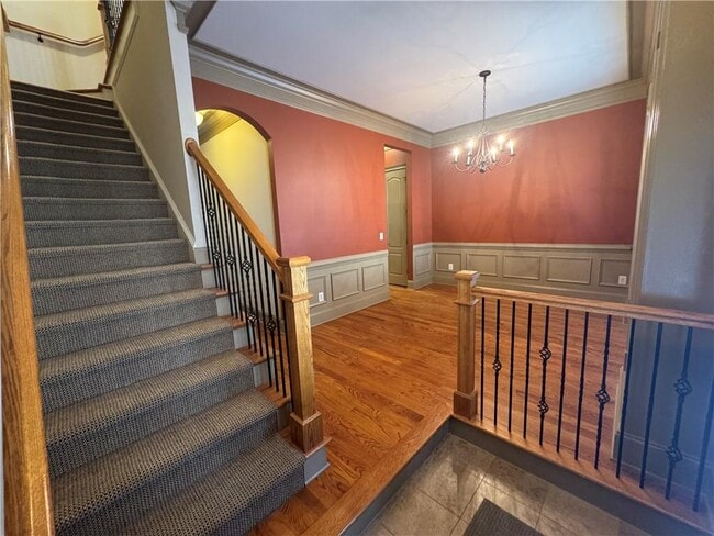 Building Photo - 1027 Pearl Point NE