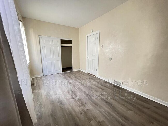 Building Photo - 507 Hemlock Way