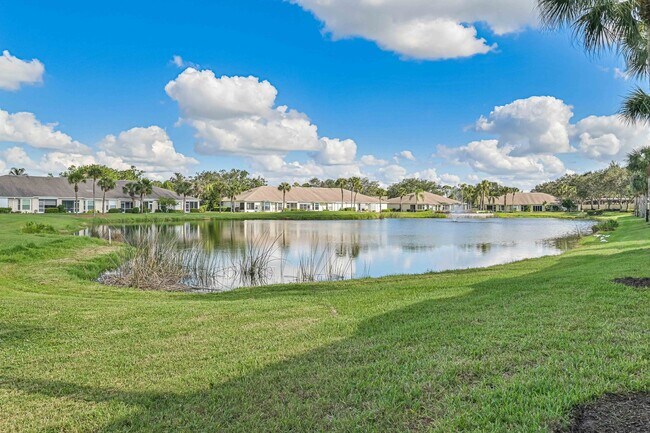 Foto del edificio - ** Country Creek Condo ~ 2/2 First Floor -...