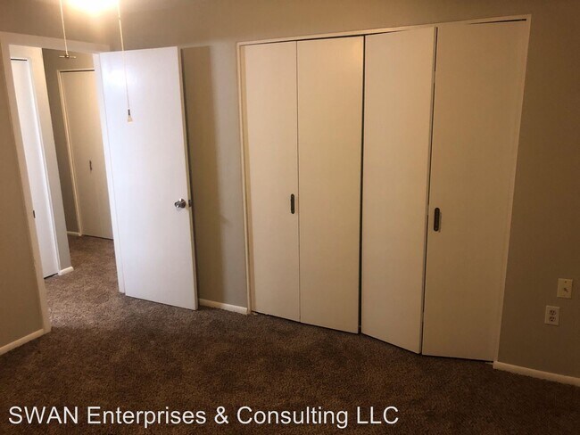 Foto del edificio - 4 br, 2 bath House - 773 S. Beech Street