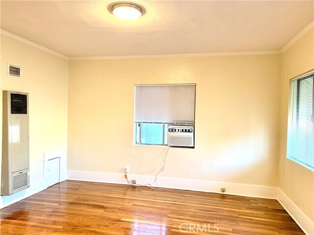 Foto del edificio - 1839 S Curtis Ave