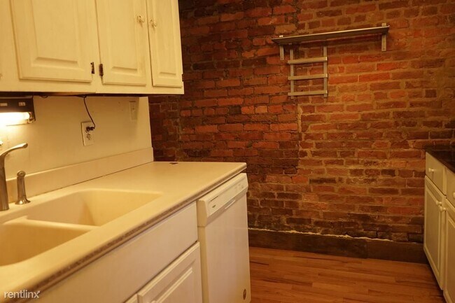 Foto del edificio - 300 12th St SE
