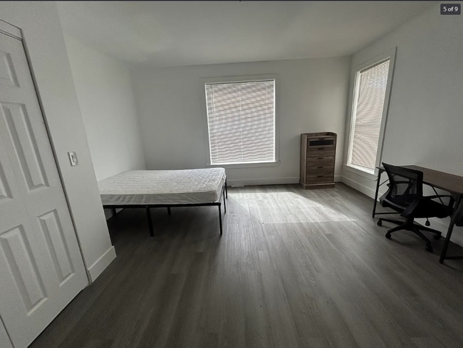 Foto del edificio - 84 Main St