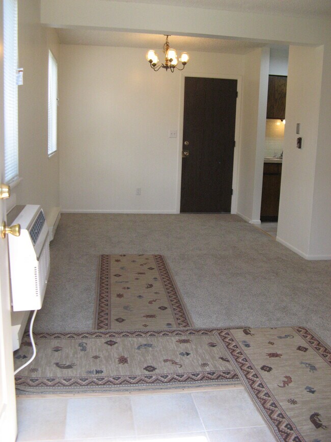Dining Room - 732 Delaware Ave