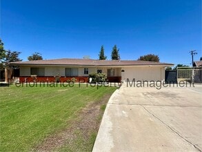 Building Photo - 100 Atherton Ct