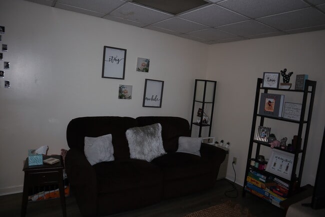 Building Photo - 415 East St