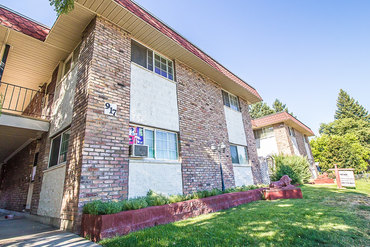 923 E Indiana Ave Unit 5, Spokane, WA 99207 Apartment for Rent in