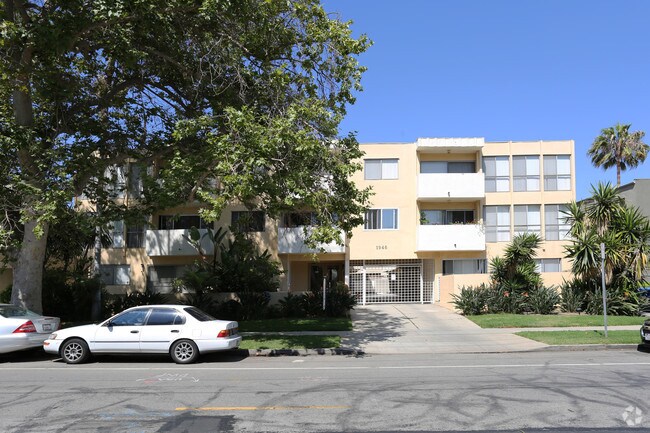 Foto del edificio - 1946 Overland Ave