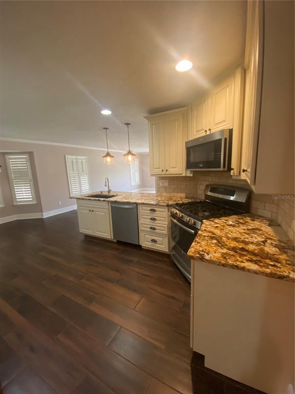 Building Photo - 15872 Sanctuary Dr