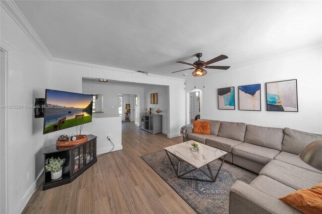 Foto del edificio - 2753 SW 19th Terrace