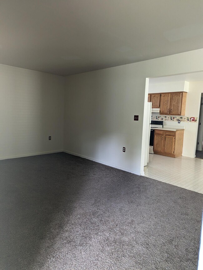 Foto del edificio - 339 Woodpoint Ave