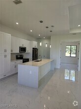 Building Photo - 316 Jacaranda Pkwy E