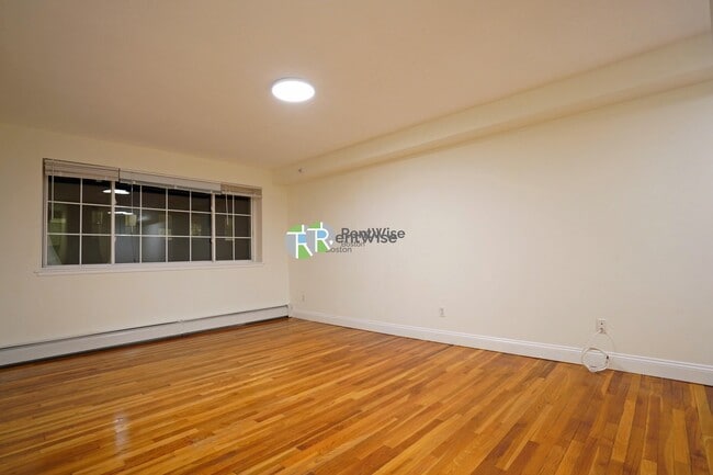 Photo - 8 Griggs St Apartment