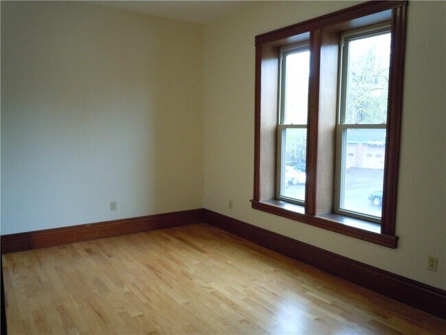 Foto del edificio - 750 South Ave