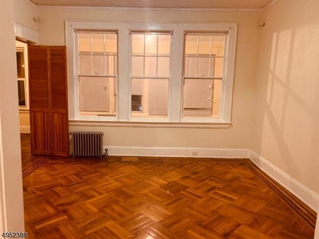 Foto del edificio - 39 Norwood Ave