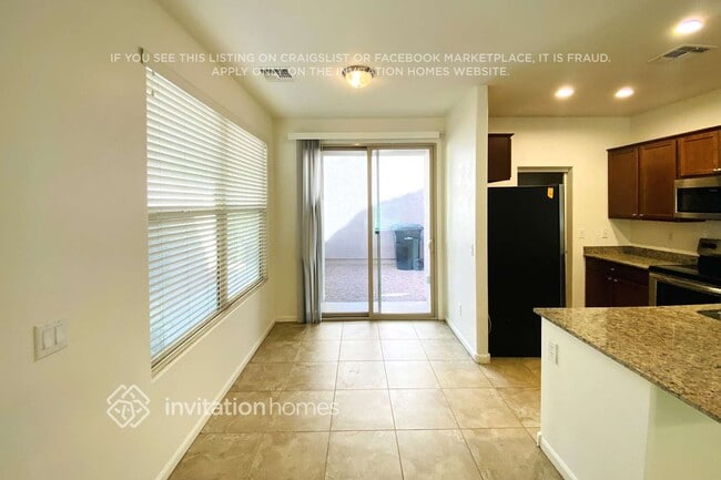 Foto del edificio - 1475 S Sinova Ave