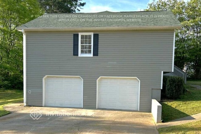 Building Photo - 5013 Evelyn Way