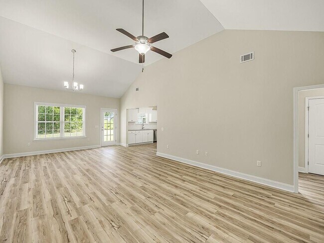 Foto del edificio - 1002 Oglethorpe Ln